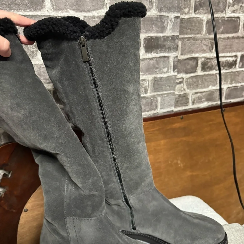 NEW AQUATALIA SHEARLING FUR LINED Mikenna Grey Suede Knee High Boots